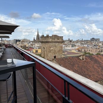 Terrace la Isabela - Spanish Near Me - Barcelona, B Terrace la Isabela - Spanish Near Me - Barcelona, B