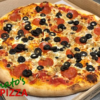 Amato's Pizza - Regular w/ Sausage, Pepperoni and Black Olives - Pizza Near Me - Ocean View, Delaware