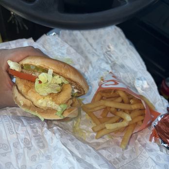 A&W Restaurant - Crispy Chicken Sandwich - Hot Dogs Near Me - Yermo, California A&W Restaurant - Crispy Chicken Sandwich - Hot Dogs Near Me - Yermo, California