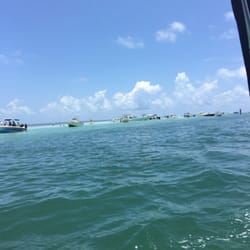 Holiday Isle Watersports - Isla Morada Sand Bar. High Tide.