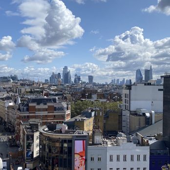 Hotel Indigo - View from the restaurant - Hotels Near Me - London, XGL