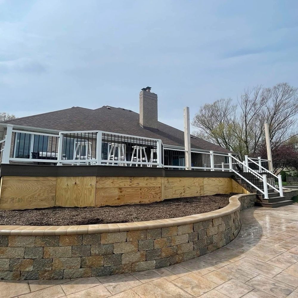 Granados Landscaping - Hardscape - Landscaping Near Me - Joliet, Illinois Granados Landscaping - Hardscape - Landscaping Near Me - Joliet, Illinois