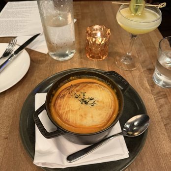 Manhattan Beach Post - Lobster Pot Pie - New American Near Me - Manhattan Beach, California Manhattan Beach Post - Lobster Pot Pie - New American Near Me - Manhattan Beach, California
