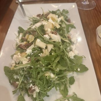The Claremont Tavern - Apple, goat cheese arugula salad. - American Near Me - Bernardsville, New Jersey The Claremont Tavern - Apple, goat cheese arugula salad. - American Near Me - Bernardsville, New Jersey