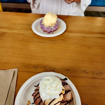 Duck Donuts - Donut sundaes. - Donuts Near Me - Geneva, Illinois