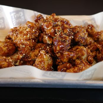Twozone Chicken - Close-up of the Spicy Soy Boneless Chicken - Chicken Shop Near Me - Los Angeles, California Twozone Chicken - Close-up of the Spicy Soy Boneless Chicken - Chicken Shop Near Me - Los Angeles, California