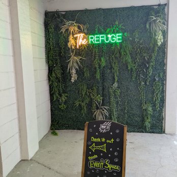 Swamp Cat Brew - Private dining room at Swamp Cat Brew, Fort Myers - Breweries Near Me - Fort Myers, Florida
