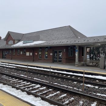 Park Ridge Metra Station - Train Stations Near Me - Park Ridge, Illinois Park Ridge Metra Station - Train Stations Near Me - Park Ridge, Illinois