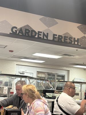 Golden Corral Buffet & Grill by null