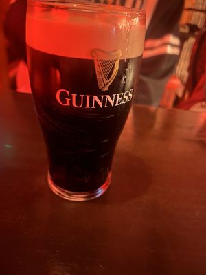 The Kings Head by null