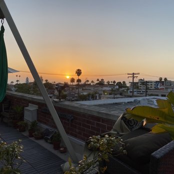 Trilogy Sanctuary - View of La Jolla sunset from rooftop. - Juice Bars & Smoothies Near Me - La Jolla, California Trilogy Sanctuary - View of La Jolla sunset from rooftop. - Juice Bars & Smoothies Near Me - La Jolla, California