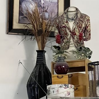 Goodwill - North Miami/Aventura - Thrift Stores Near Me - Miami, Florida