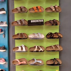 Tradehome Shoes