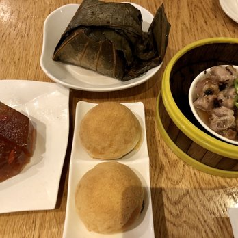 Tim Ho Wan - Hell's Kitchen - D1. Sweet Osmanthus with Goji Berries, S4. Sticky Rice in Lotus Leaf, B1. Baked BBQ Pork Buns and short S3. Steamed Pork Spare Rib - Dim Sum Near Me - New York, New York Tim Ho Wan - Hell's Kitchen - D1. Sweet Osmanthus with Goji Berries, S4. Sticky Rice in Lotus Leaf, B1. Baked BBQ Pork Buns and short S3. Steamed Pork Spare Rib - Dim Sum Near Me - New York, New York
