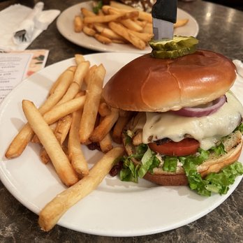 The Frog & Monkey Restaurant & Pub - Chicken sandwich - Burgers Near Me - Mount Dora, Florida The Frog & Monkey Restaurant & Pub - Chicken sandwich - Burgers Near Me - Mount Dora, Florida