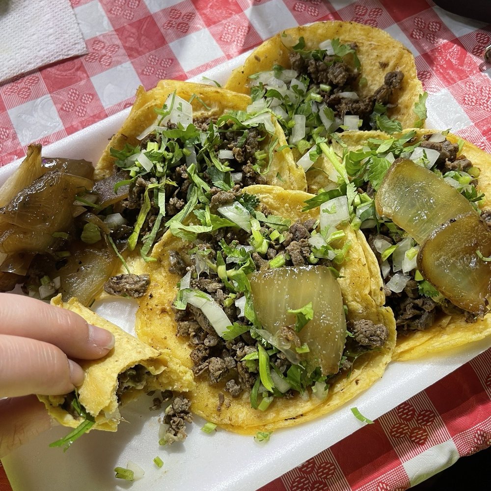 Tacos El Dany - Bistec taco order - Tacos Near Me - New Braunfels, Texas Tacos El Dany - Bistec taco order - Tacos Near Me - New Braunfels, Texas
