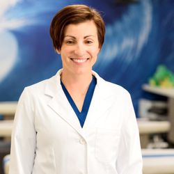 Southwest Kids Dentistry - Meet Dr. Kyla Hollen - she is a board-certified pediatric dentist who loves hiking, reading, and spending time with her 2 young kids.