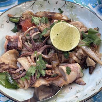 Lom Wong - Squid w/wide noodles - Thai Near Me - Phoenix, Arizona