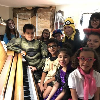Piano with Ms V - Halloween Recital/Party 2017 - Musical Instruments & Teachers Near Me - Albuquerque, New Mexico