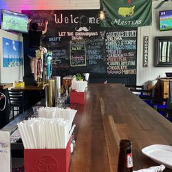 Tomfoolery, A Premier Sports Drinkery - Bar
