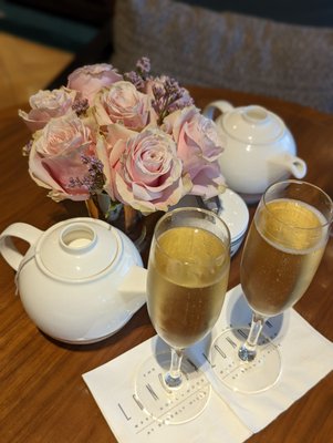 Boxwood Restaurant & Bar by null