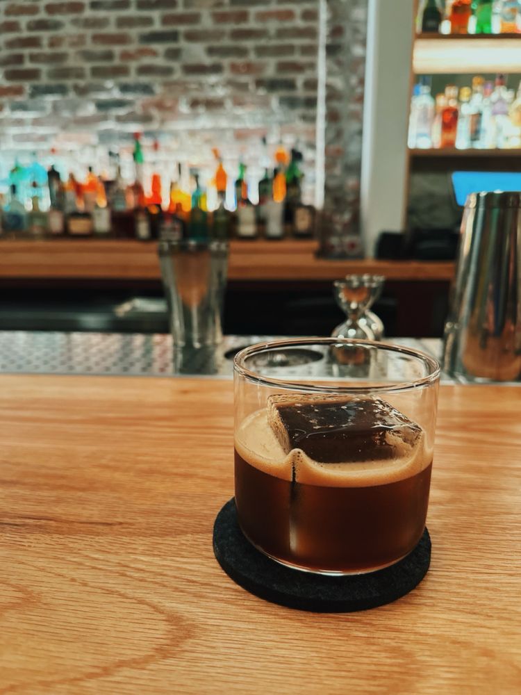 FERN BAR Updated May 2024 43 Photos & 19 Reviews 2041 Broadway