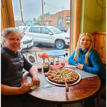 Roslyn Village Pizza - See the awesone window table and 20 plus inch Pizza - Pizza Near Me - Roslyn, Washington Roslyn Village Pizza - See the awesone window table and 20 plus inch Pizza - Pizza Near Me - Roslyn, Washington