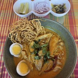 Khao soi