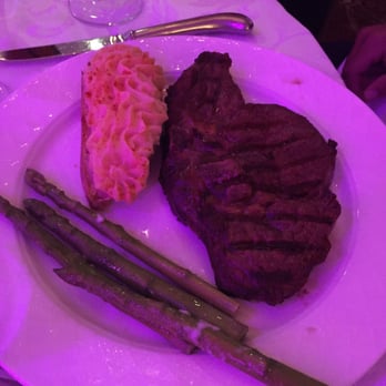 Villa Barone Manor - rib-eye steak entree - Venues & Event Spaces Near Me - Bronx, New York Villa Barone Manor - rib-eye steak entree - Venues & Event Spaces Near Me - Bronx, New York