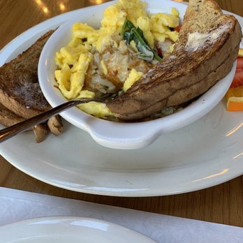 Railway Cafe - Breakfast & Brunch Near Me - Winsted, Connecticut