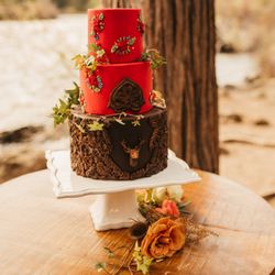 Dreamin' Desserts - Bavarian themed 3-tiered wedding cake.