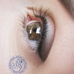 RT Looks Permanent Makeup Studio and Training Center