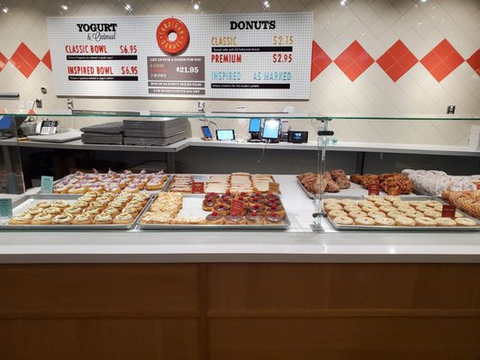 Cardigan Donuts - City Center by null