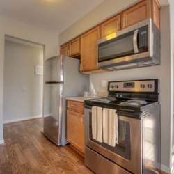 Woodridge Apartments - Updated Kitchen