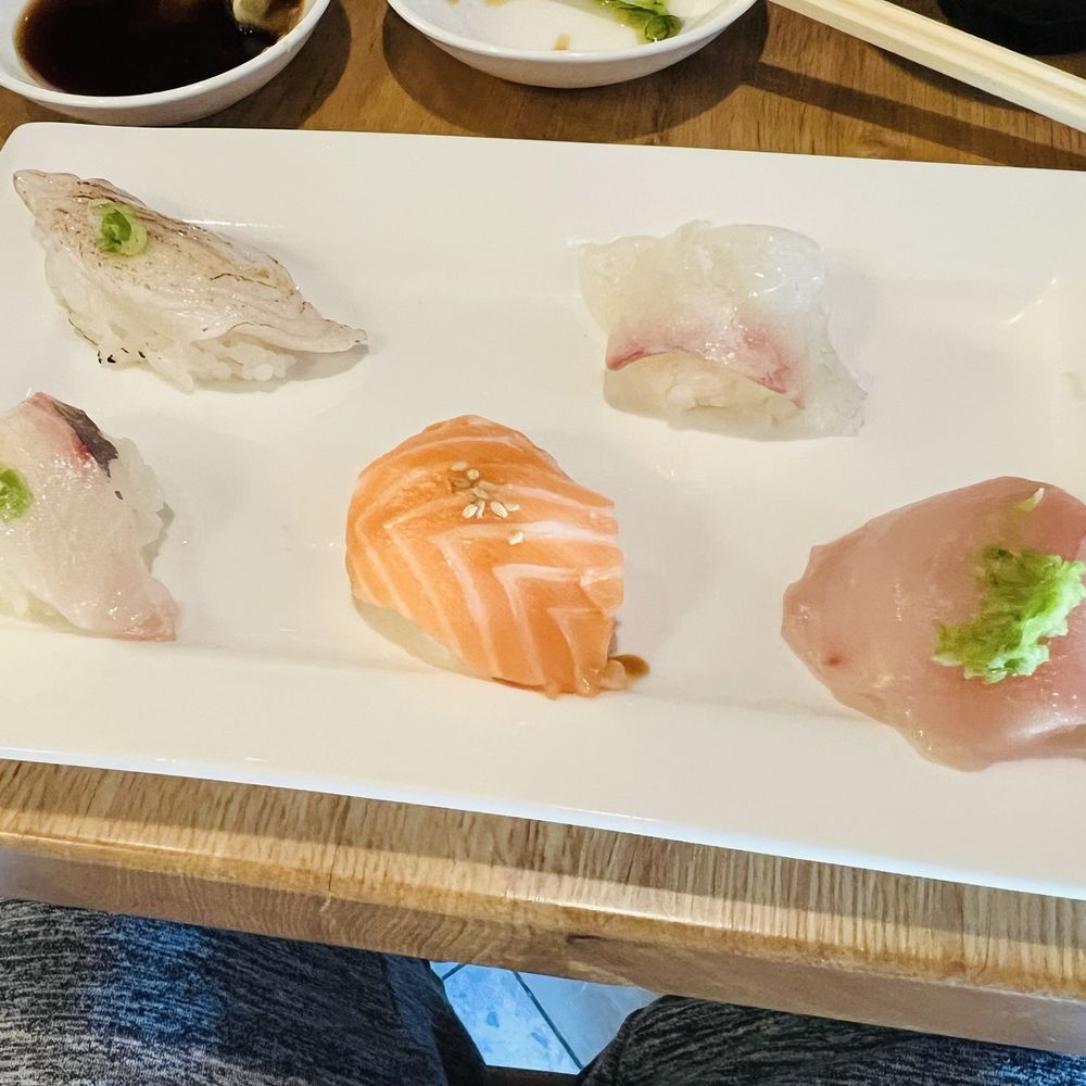 Onori Hand Roll Bar - Sushi Bars Near Me - Temecula, California Onori Hand Roll Bar - Sushi Bars Near Me - Temecula, California