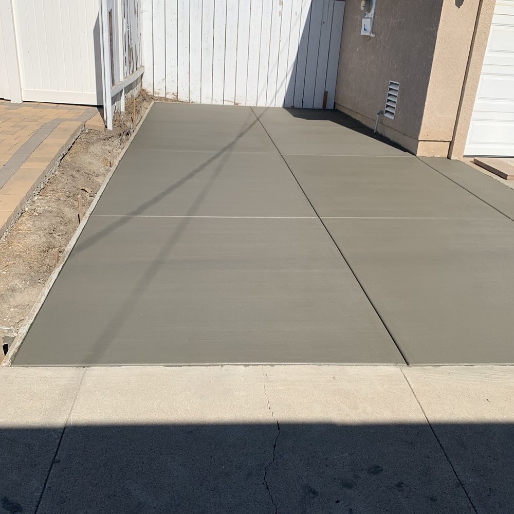 TreeScapes - Concrete driveway - Tree Services Near Me TreeScapes - Concrete driveway - Tree Services Near Me