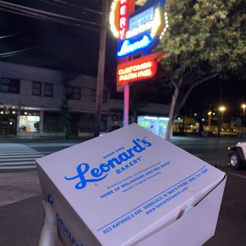 Leonard's Bakery - Bakeries Near Me - Honolulu, Hawaii