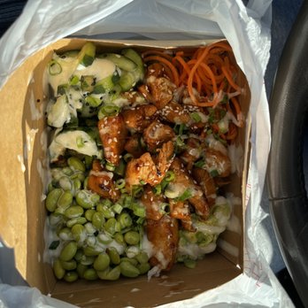 I Heart Bento - sriracha chicken poke bowl - Asian Fusion Near Me - Pensacola, Florida