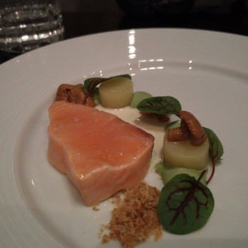 Alo Restaurant - King Salmon, Chanterelles, New Potato, Sorrel - Bars Near Me - Toronto, Ontario