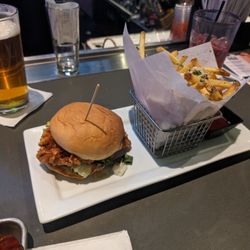 Dave & Buster's Westminster - Hawaiian chicken sandwich and truffle fries