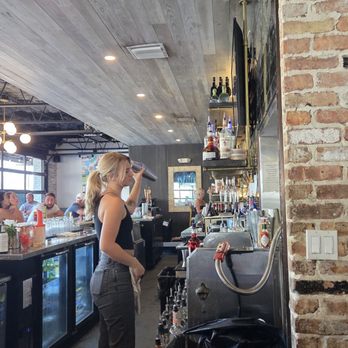 The Local - Friendly bar tenders. - Breakfast & Brunch Near Me - Neptune Beach, Florida