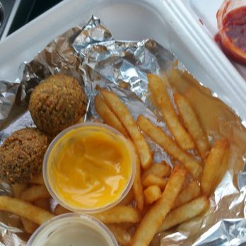Pita Falafel - Great fries, extra falafels - Middle Eastern Near Me - Palos Hills, Illinois