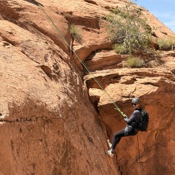 Desert Highlights - Dropping in - Tours Near Me - Moab, Utah Desert Highlights - Dropping in - Tours Near Me - Moab, Utah