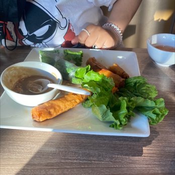 Bone & Broth - Ontario appetizer plate and vermicelli boat - Vietnamese Near Me - Ontario, California Bone & Broth - Ontario appetizer plate and vermicelli boat - Vietnamese Near Me - Ontario, California