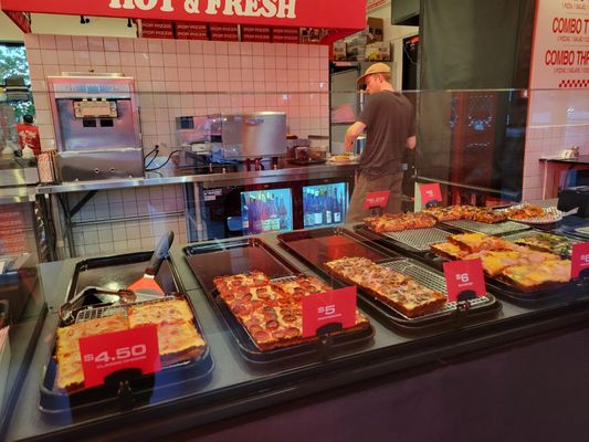 Pop Pizza by null