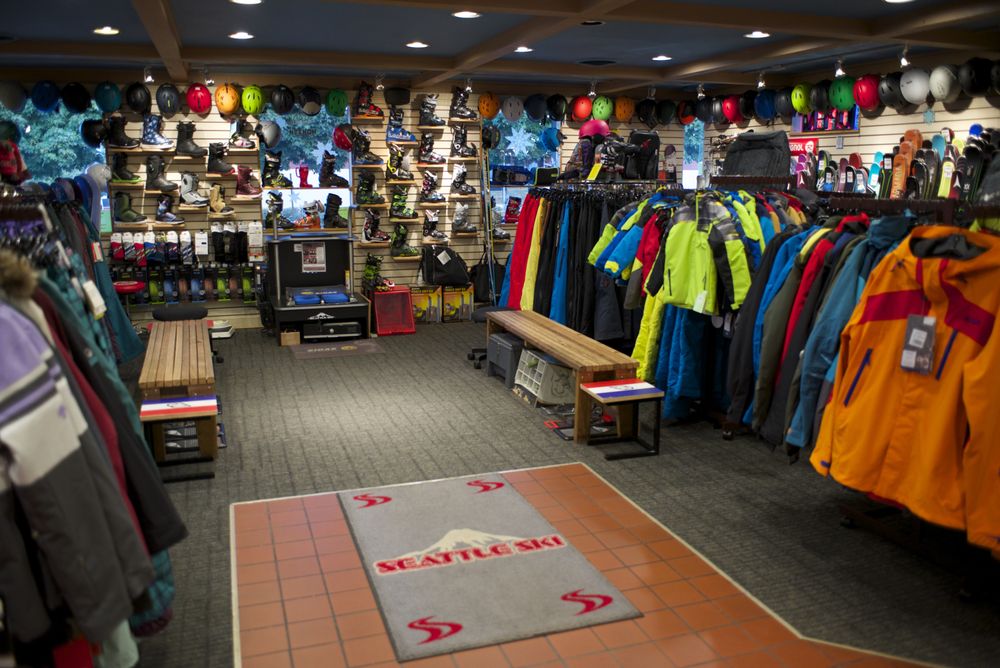 SEATTLE SKI & SNOWBOARD Updated September 2024 108 Reviews 14915