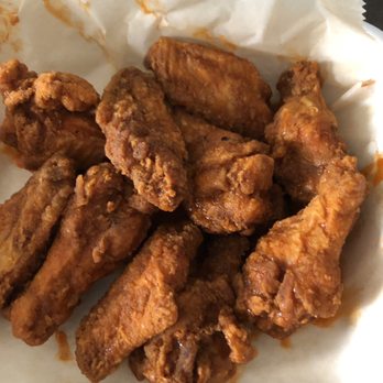 O'Malley's Pub and Eatery - Buffalo wings - New American Near Me - Aurora, Illinois