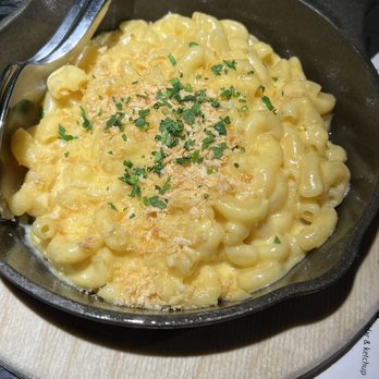 Sparrow - Extra Creamy Mac & Cheese - New American Near Me - Kirkland, Washington Sparrow - Extra Creamy Mac & Cheese - New American Near Me - Kirkland, Washington