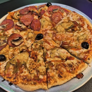 Pizz’Alif - Pizza fermire? Has peppers and chicken on it (subbed pepperoni) - Pizza Near Me - Beverly Hills, California