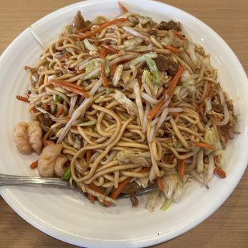 Dumplings N More - Three Delight Stir Fried Noodles (chicken, beef and shrimp) ~ made with freshly made noodles. Good flavor. - Chinese Near Me - Escondido, California